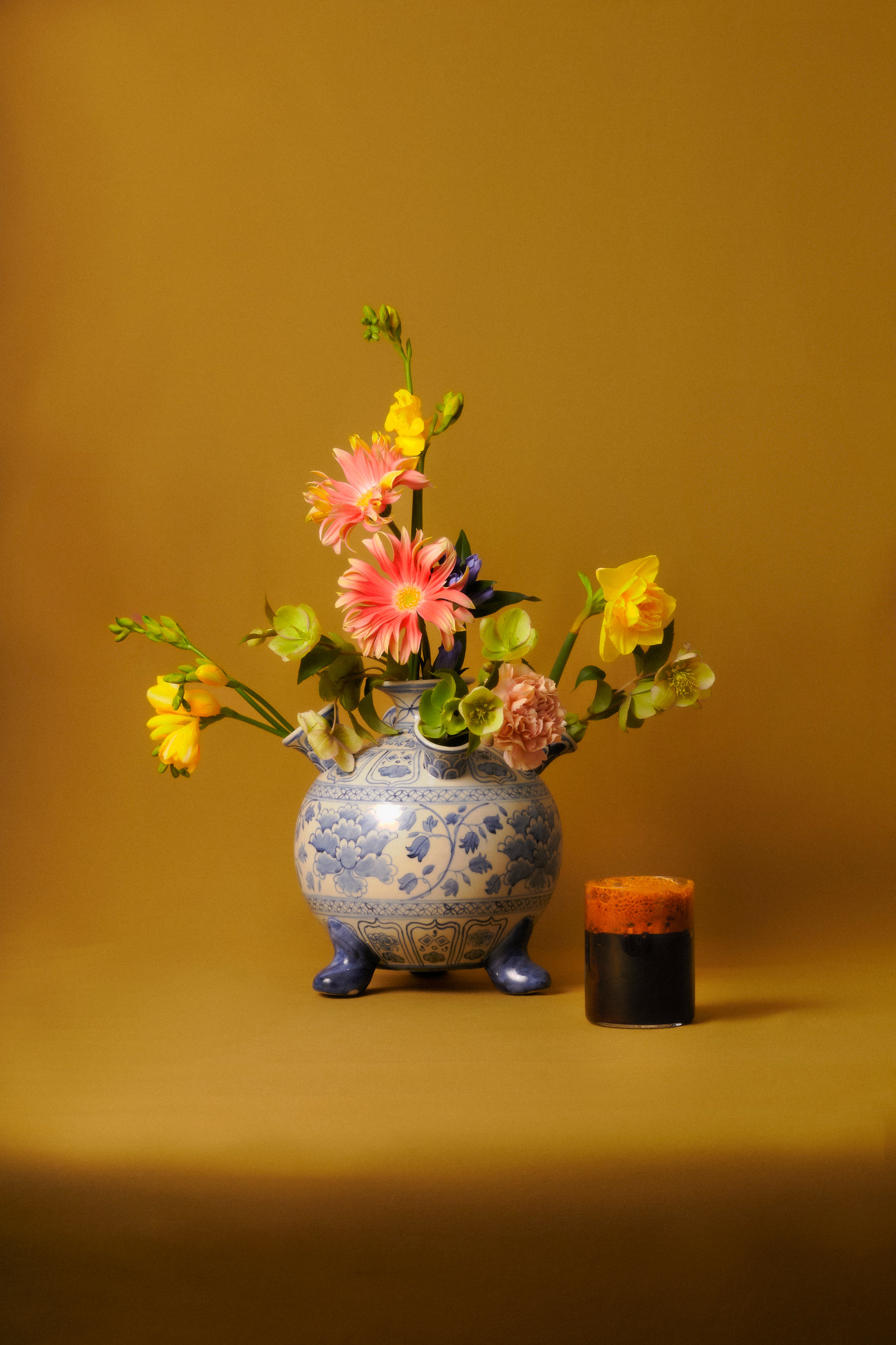 Vase tulipe bleu et blanc taille petit