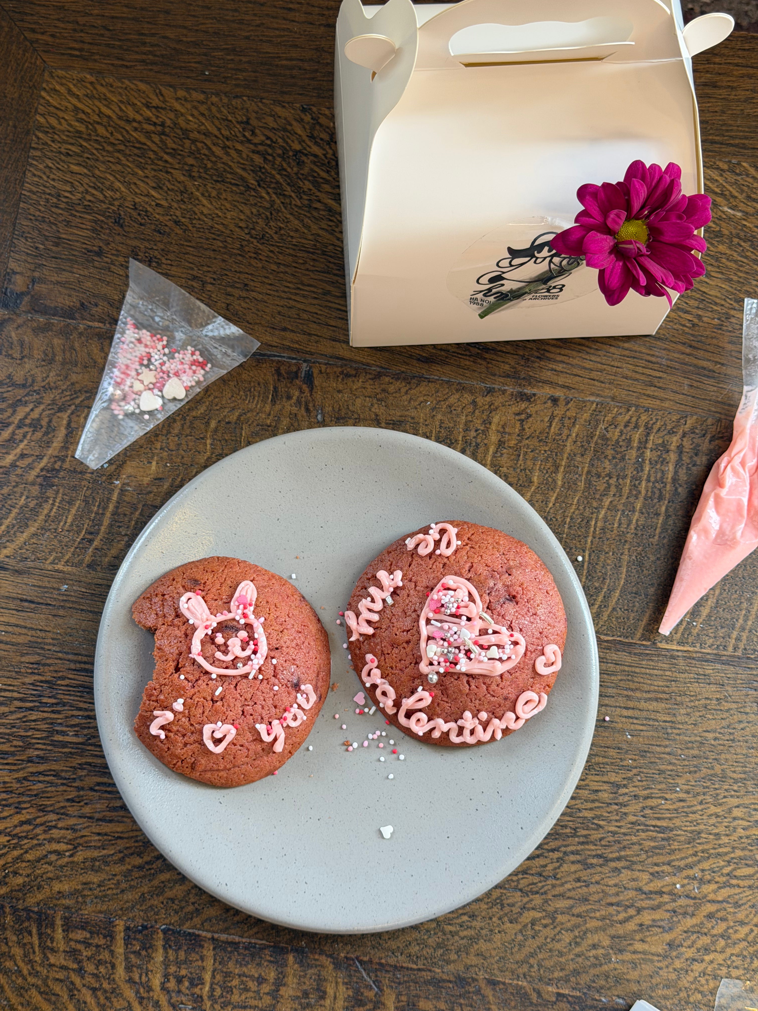DIY Cookie Valentine Set