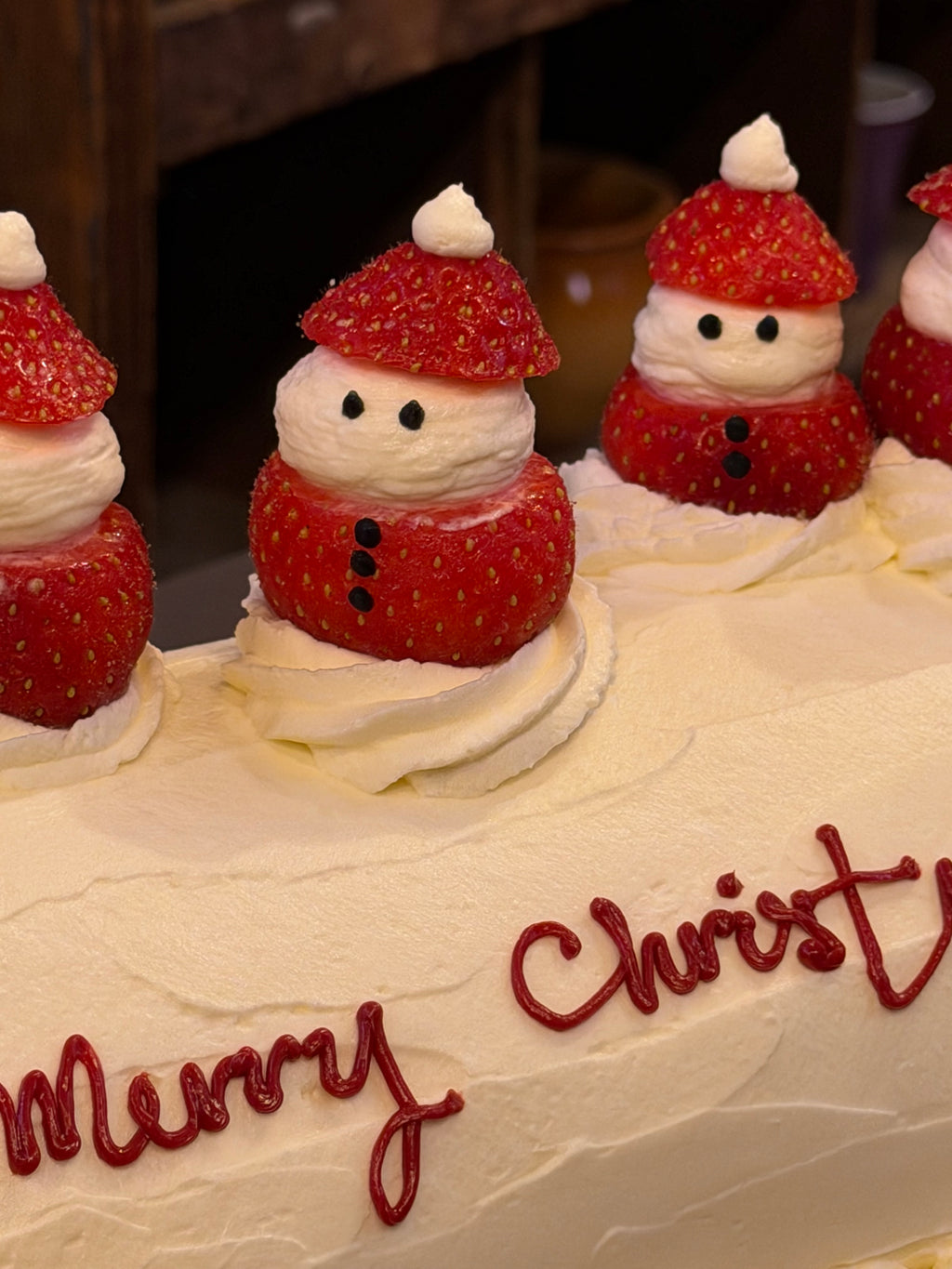 Bûche bonhomme fraise